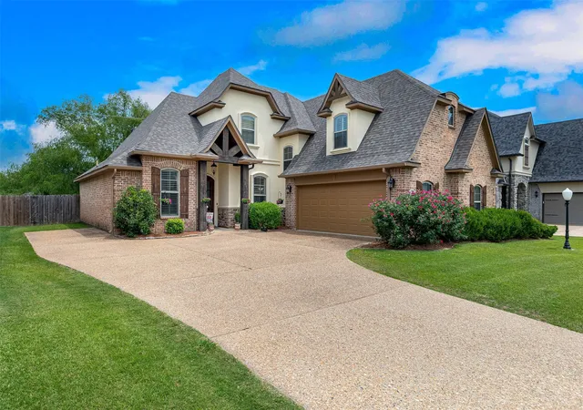 2nd image of 672 Dumaine, Bossier City, LA 71111 | MLS# 21271489