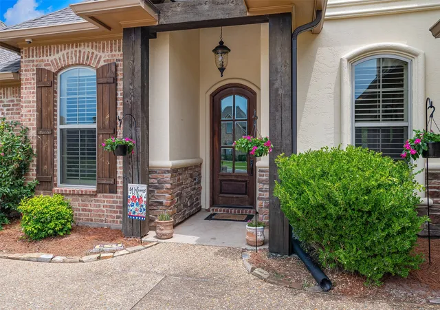 3rd image of 672 Dumaine, Bossier City, LA 71111 | MLS# 21271489