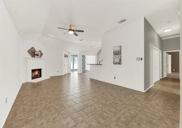Photo 3 of Single family home for sale at 3070 Winecup Ln, Rockwall, TX 75032 | MLS# 21270077 | Listing updated on 2026-08-26