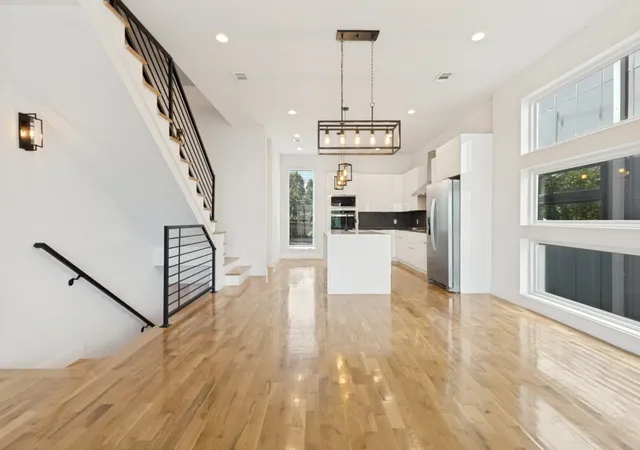 4th image of 4119 Munger Ave, Dallas, TX 75204 | MLS# 21273076