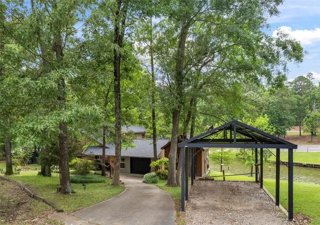 Homes for sale in Scroggins, TX | 100 King Lance Court, Scroggins, TX 75480 | MLS# 21273088