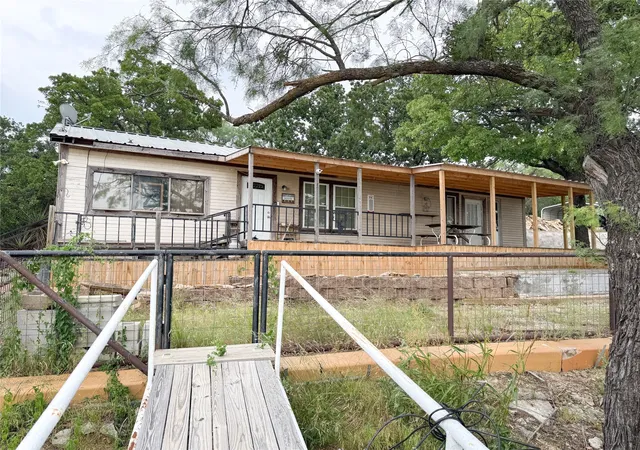 Homes for sale in Cisco, TX | 1100 Fm 2807, Cisco, TX 76437 | MLS# 21273160