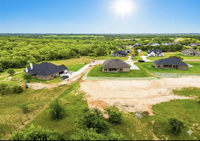 Photo 3 of Single family home for sale at 7021 Ranch View Pl, Springtown, TX 76082 | MLS# 21273148 | Listing updated on 2026-08-30
