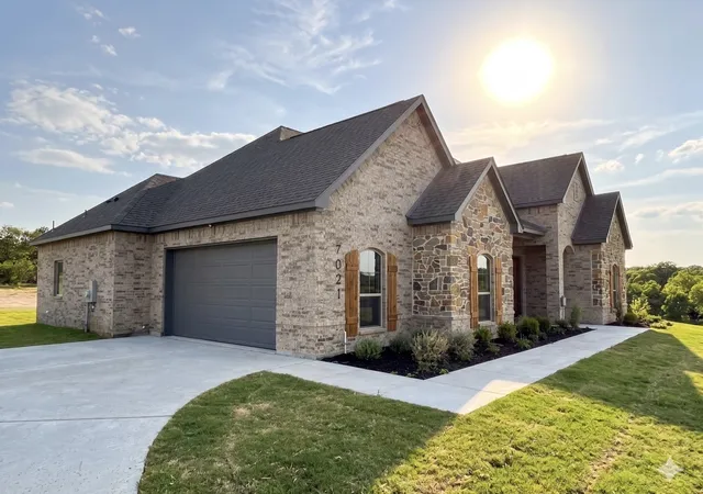 Photo 3 of Single family home for sale at 7021 Ranch View Pl, Springtown, TX 76082 | MLS# 21273148 | Listing updated on 2026-08-30