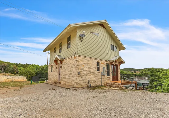 Photo 2 of Single family home for sale at 3101 Park Road 36, Graford, TX 76449 | MLS# 21237035 | Listing updated on 2026-09-01