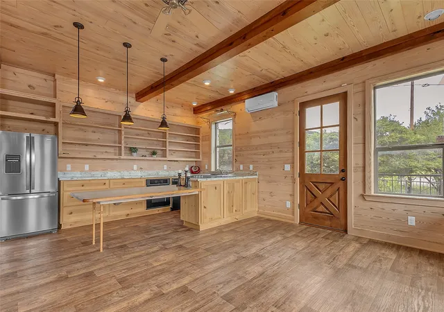 Photo 4 of Single family home for sale at 3101 Park Road 36, Graford, TX 76449 | MLS# 21237035 | Listing updated on 2026-09-01