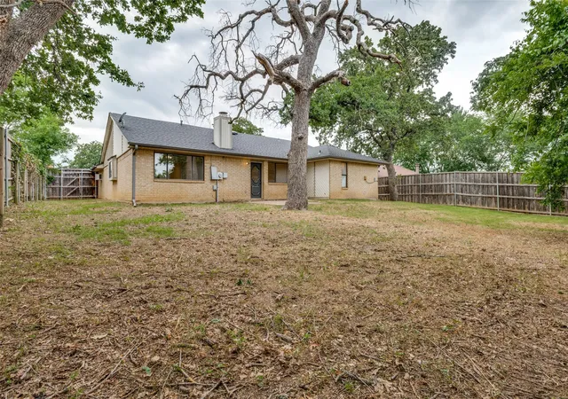 Homes for sale in Bedford, TX | 3524 Sweet, Bedford, TX 76021 | MLS# 21273133
