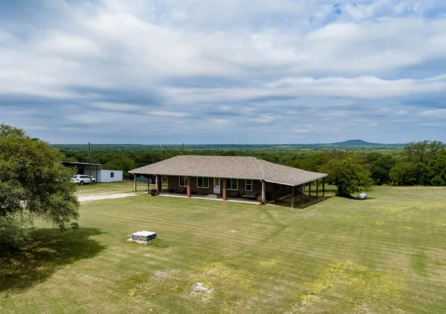 Homes for sale in Cross Plains, TX | 16271 Fm 880 S, Cross Plains, TX 76443 | MLS# 21273254
