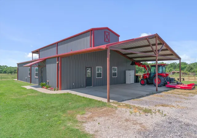 Photo 4 of Single family home for sale at 1026 Vz County Road 2115, Canton, TX 75103 | MLS# 21273134 | Listing updated on 2026-08-28