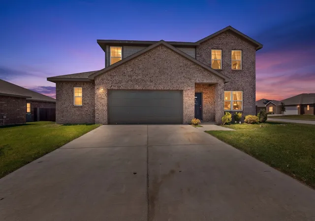 Homes for sale in Glenn Heights, TX | 2601 Beech Creek Rd, Glenn Heights, TX 75154 | MLS# 21273464