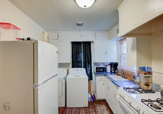 Photo 3 of Single family home for sale at 115 Colquitt St, Bossier City, LA 71111 | MLS# 21273165 | Listing updated on 2026-08-25