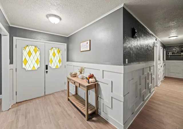 Photo 3 of Single family home for sale at 725 W Blair St, Mineola, TX 75773 | MLS# 21273616 | Listing updated on 2026-09-17