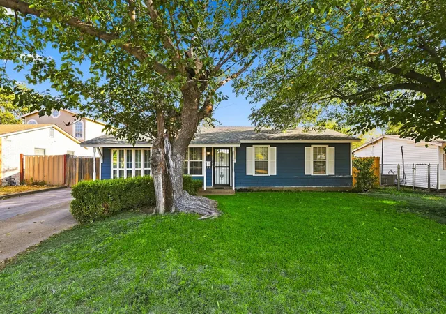 Photo 1 of Single family home for sale at 1309 De Ridder Ave, Fort Worth, TX 76106 | MLS# 21266307 | Listing updated on 2026-09-22