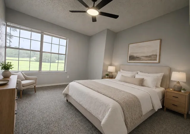 Photo 4 of Sale Pending at 923 Vedral Pl, Cedar Hill, TX 75104 | MLS# 21273666 | Listing updated on 2026-08-22