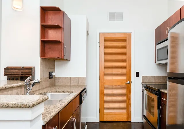 Photo 3 of Condo for sale at 201 W Lancaster Ave #312, Fort Worth, TX 76102 | MLS# 21273492 | Listing updated on 2026-08-21