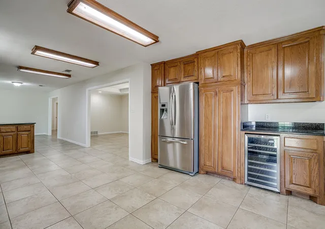 Photo 4 of House for sale at 2196 Old Agnes Rd, Weatherford, TX 76088 | MLS# 21273732 | Listing updated on 2026-07-25