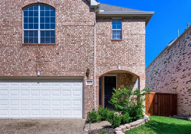 Photo 3 of Single family home for sale at 8115 Dogwood Ln, Irving, TX 75063 | MLS# 21177933 | Listing updated on 2026-08-28