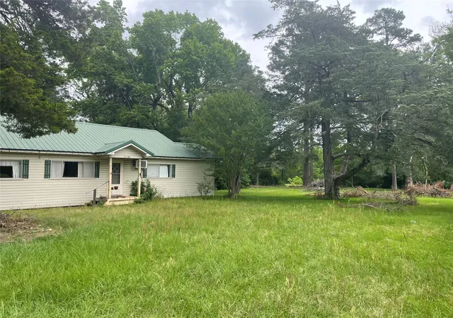 Photo 2 of Sale Pending at 14450 Hwy 84 Hwy, Logansport, LA 71049 | MLS# 21273753 | Listing updated on 2026-07-14