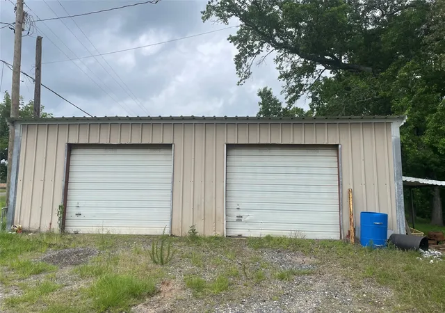 Photo 4 of Sale Pending at 14450 Hwy 84 Hwy, Logansport, LA 71049 | MLS# 21273753 | Listing updated on 2026-07-14