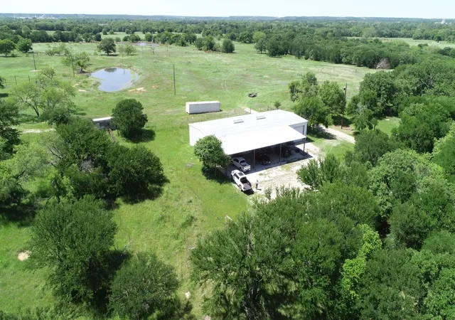 Homes for sale in Bridgeport, TX | 138 Pr 3417, Bridgeport, TX 76426 | MLS# 21267022
