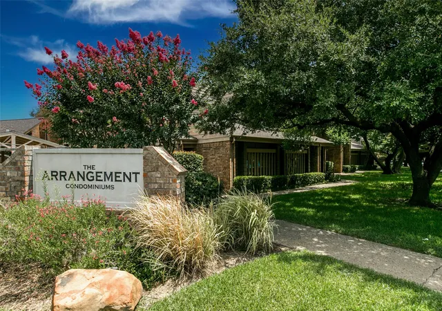 Homes for sale in Dallas, TX | 5140 Amesbury Dr #212, Dallas, TX 75206 | MLS# 21273776