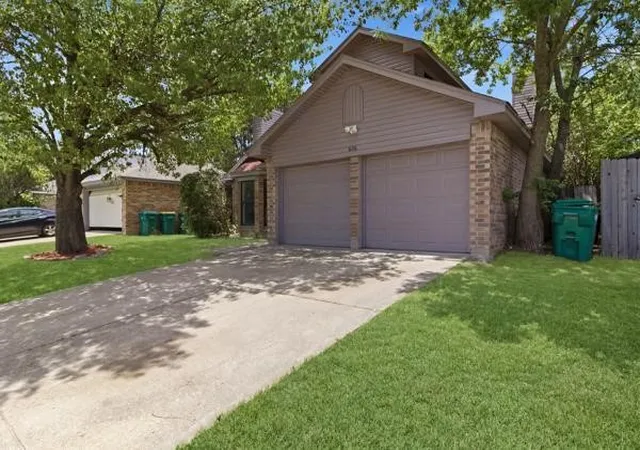 Homes for sale in Cedar Hill, TX | 606 Lemons St, Cedar Hill, TX 75104 | MLS# 21273305