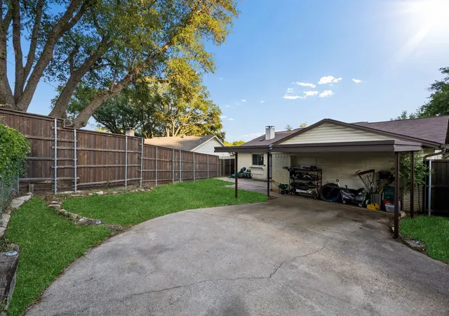 Homes for sale in Irving, TX | 2617 Quail Rdg, Irving, TX 75060 | MLS# 21272632