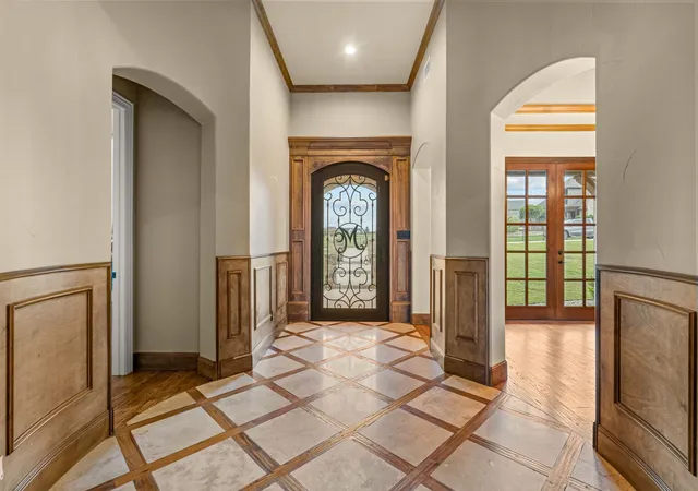 Photo 4 of Sale Pending at 7809 Bella Flora Dr, Fort Worth, TX 76126 | MLS# 21273816 | Listing updated on 2026-10-05