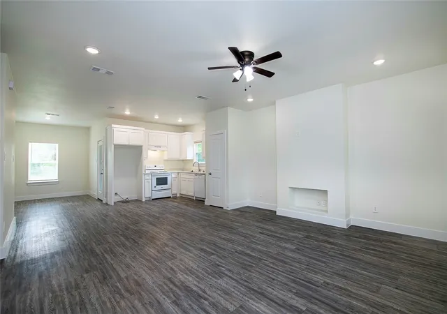 Homes for sale in Sulphur Springs, TX | 500 Como, Sulphur Springs, TX 75482 | MLS# 21268489