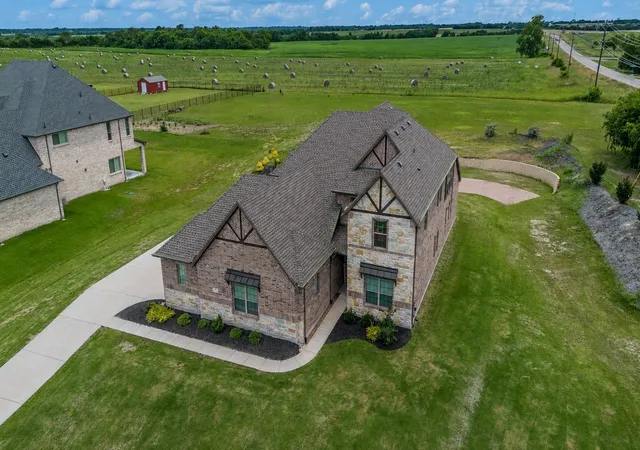 Photo 2 of Single family home for sale at 25 Morrison Rd, Howe, TX 75459 | MLS# 21273953 | Listing updated on 2026-09-01