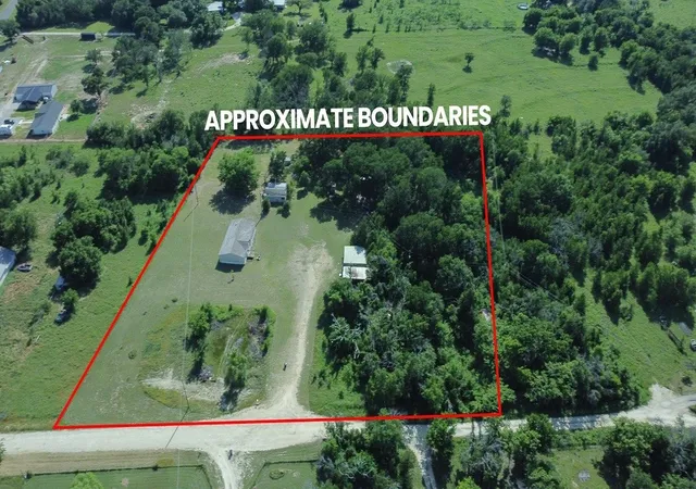 Photo 1 of Sale Pending at 303 Private Road 1291, Dublin, TX 76446 | MLS# 21273979 | Listing updated on 2026-08-31