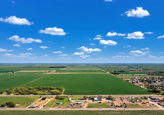 Photo 1 of Land for sale at 0 E Ellis St, Levelland, TX 79336 | MLS# 21273929 | Listing updated on 2026-08-14