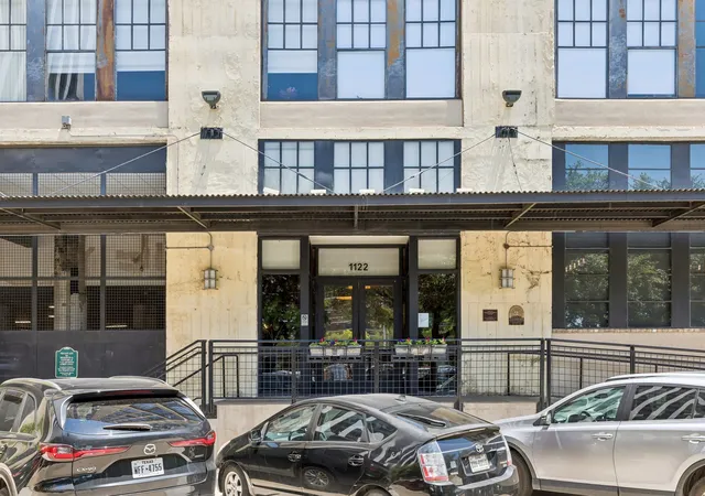 Homes for sale in Dallas, TX | 1122 Jackson St #820, Dallas, TX 75202 | MLS# 21271634