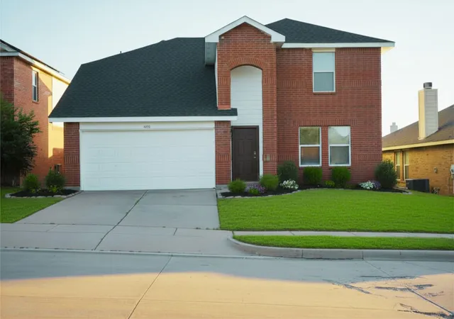 Photo 1 of Single family home for sale at 4929 Creek Ridge Trail, Fort Worth, TX 76179 | MLS# 21274059 | Listing updated on 2026-08-22