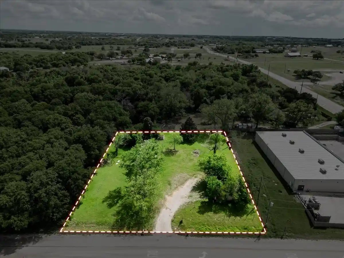 Photo 1 of Land for sale at 3625 Harwell Lake Dr, Weatherford, TX 76088 | MLS# 21242778 | Listing updated on 2026-10-15