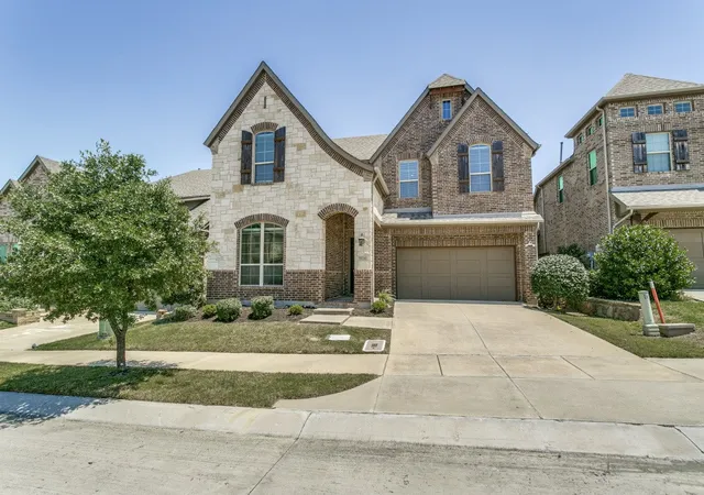 Homes for sale in Irving, TX | 7906 Gulfstream Ln, Irving, TX 75063 | MLS# 21274101