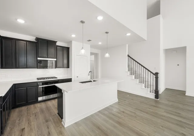 4th image of 9304 Derry Ln, Little Elm, TX 76227 | MLS# 21274093