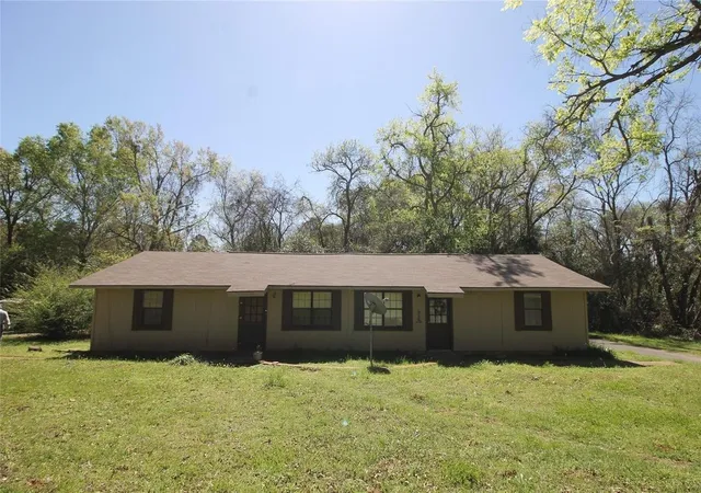 Homes for sale in Jacksonville, TX | 417 Myrtle Dr #A/B, Jacksonville, TX 75766 | MLS# 21270725