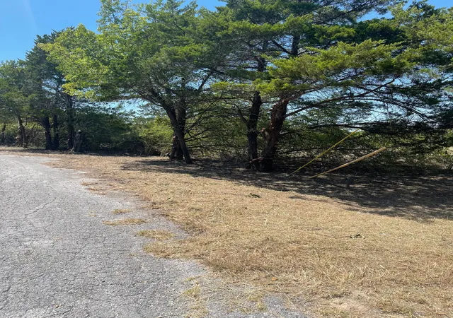 Photo 2 of Land for sale at 824 Truman Cir, Lancaster, TX 75146 | MLS# 21274151 | Listing updated on 2026-08-20