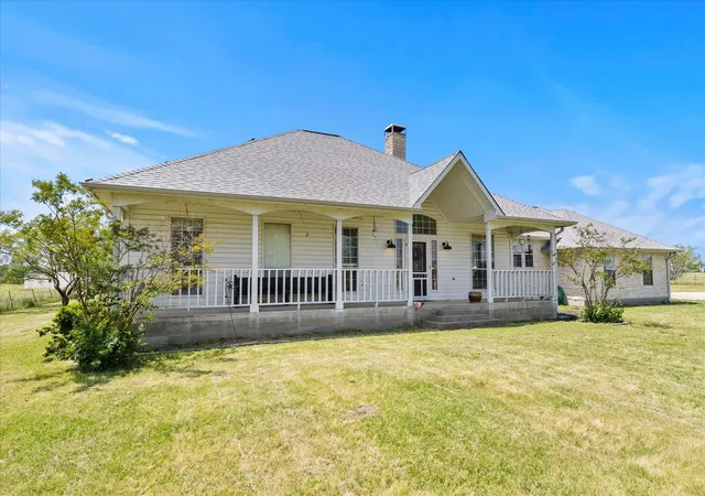 Photo 3 of Single family home for sale at 5476 County Road 2646, Royse City, TX 75189 | MLS# 21271516 | Listing updated on 2026-10-07