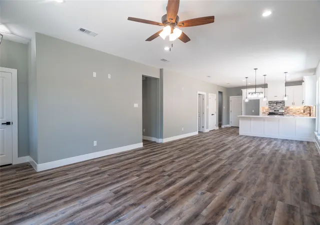 Homes for sale in Balch Springs, TX | 4009 S Peachtree, Balch Springs, TX 75180 | MLS# 21274292