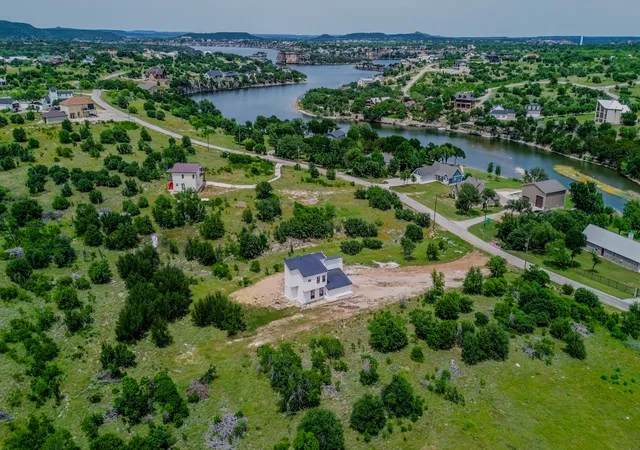 Homes for sale in Strawn, TX | 7108 Hells Gate Loop, Strawn, TX 76475 | MLS# 21235689
