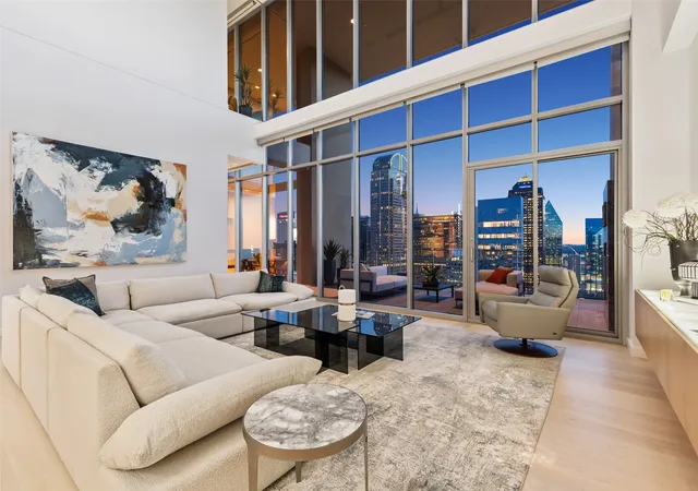 Condo for sale at 1717 Arts Plz #2309, Dallas, TX 75201 | MLS# 21274073