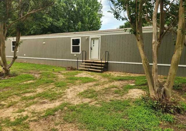 Homes for sale in Gordonville, TX | 77 Rayburn Dr, Gordonville, TX 76245 | MLS# 21255875