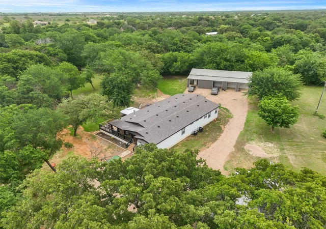 Homes for sale in Alvarado, TX | 2421 N County Road 810, Alvarado, TX 76009 | MLS# 21274476