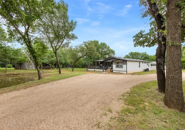 Homes for sale in Alvarado, TX | 2421 N County Road 810, Alvarado, TX 76009 | MLS# 21274476
