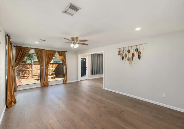 2nd image of 1908 8th St, Brownwood, TX 76801 | MLS# 21274310