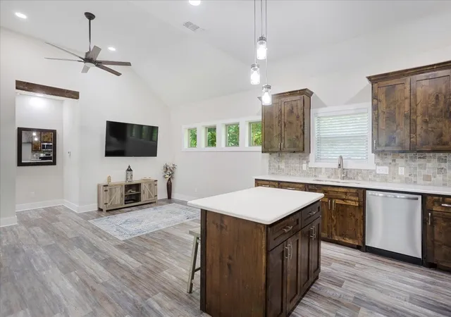Photo 3 of Single family home for sale at 1226 W Elm St, Denison, TX 75020 | MLS# 21274480 | Listing updated on 2026-07-21