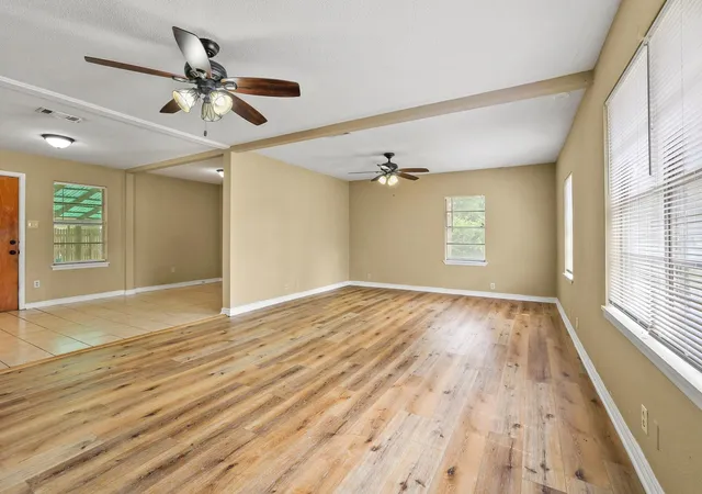Photo 4 of Sale Pending at 1402 Knight St, Denton, TX 76205 | MLS# 21274573 | Listing updated on 2026-07-28