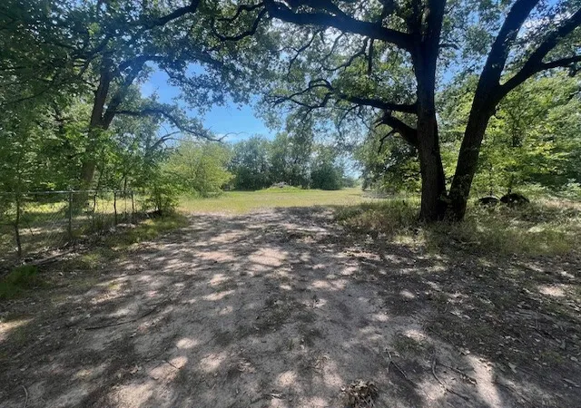 Homes for sale in Kemp, TX | 17754 C R 4052, Kemp, TX 75143 | MLS# 21274581